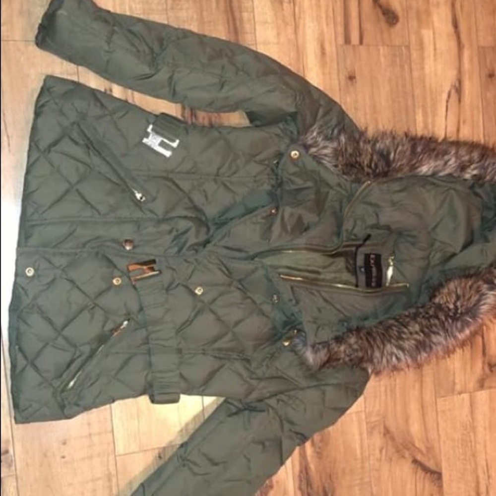 Express coat size XS.